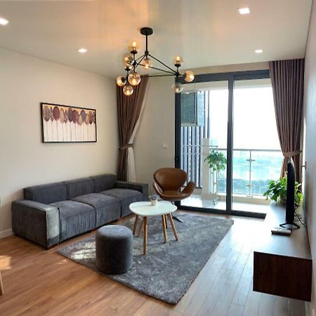 Asahi Luxstay - The Legend 2Br Apartment Ханой Екстериор снимка